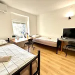 Rookos * Λιουμπλιάνα