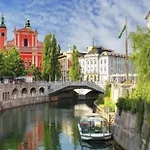 Rookos * Λιουμπλιάνα