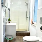 Rookos شقة